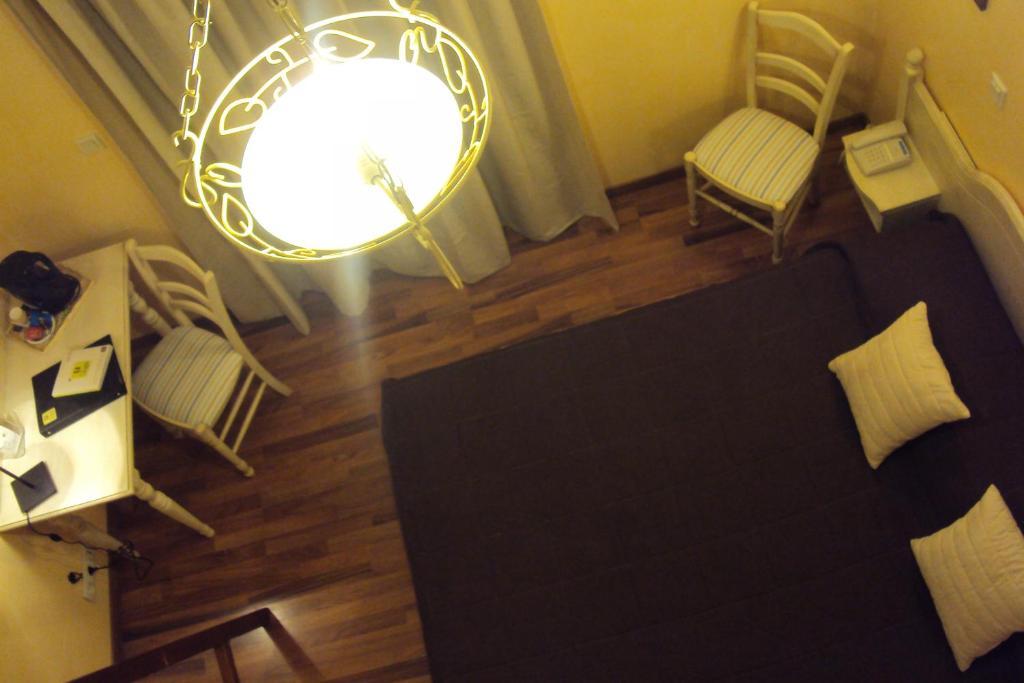 Logis Hôtel Les 3B Nouilhan Chambre photo